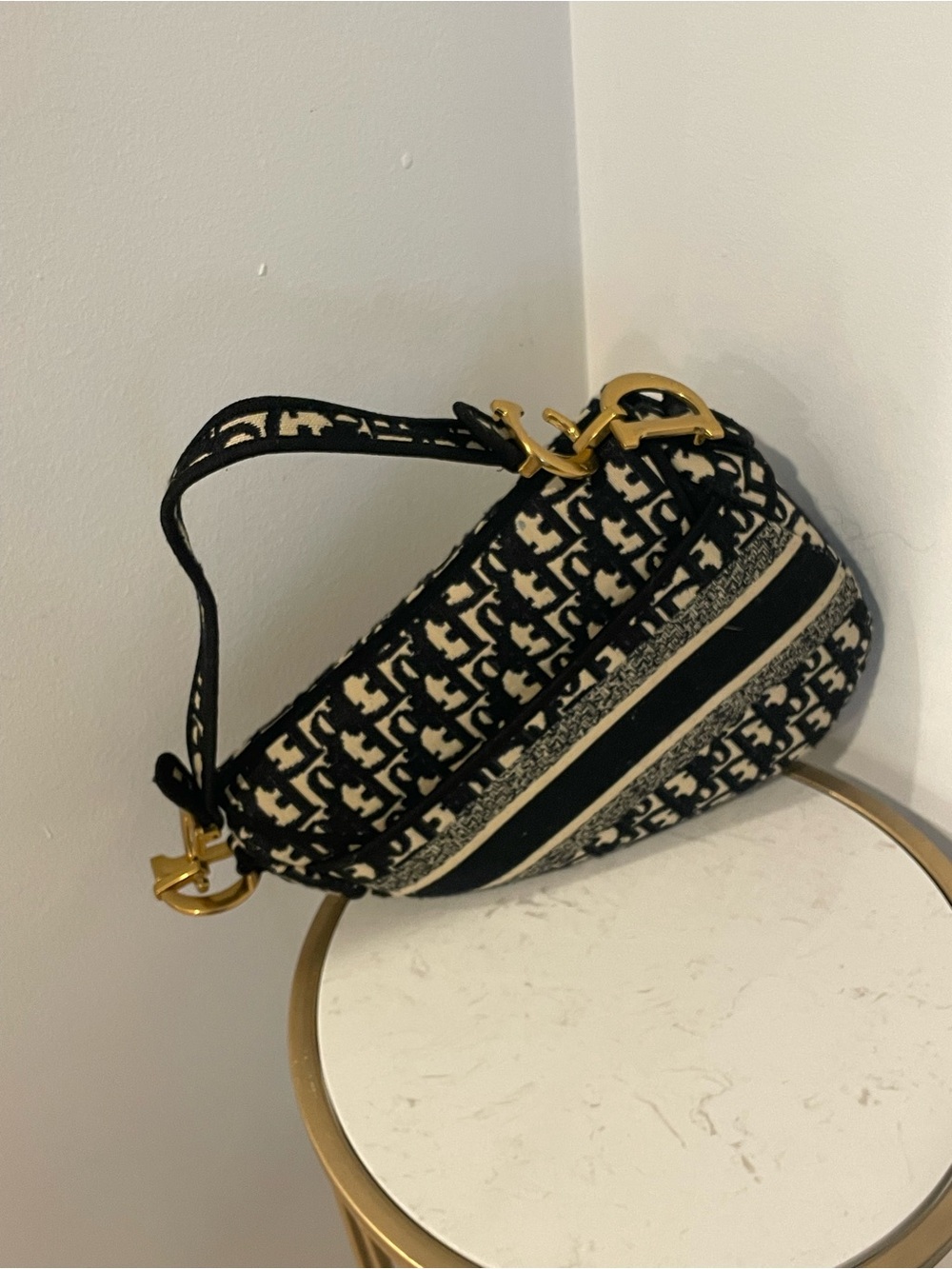 Small bag - Picture 2 of 9